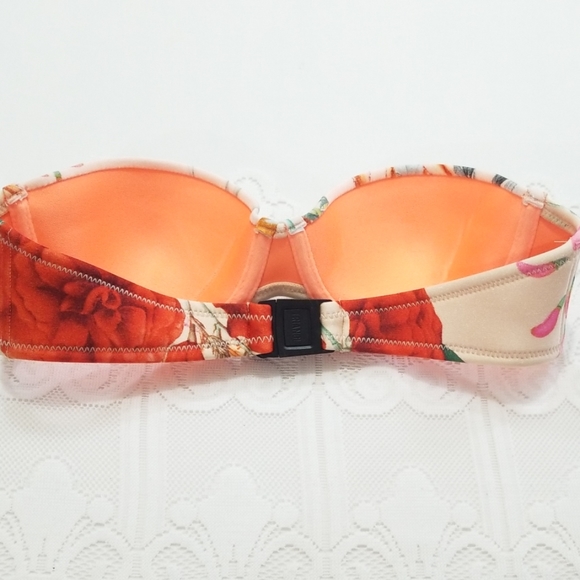 24T Triangl strapless cream floral top, various - Picture 3 of 7